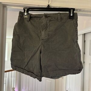Old Navy Women's Gray Cargo Shorts
